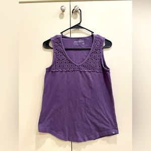 Eddie Bauer super cute Purple cotton eyelet tank in size medium!